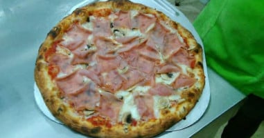 Original Spanish Pizza food