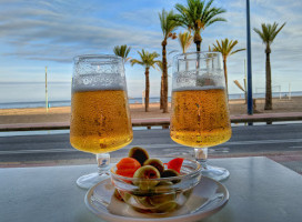 Nevada Beach Cafeteria food