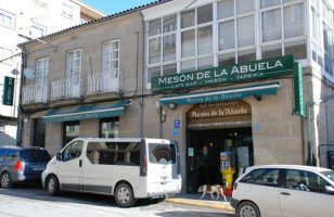 Meson De La Abuela outside