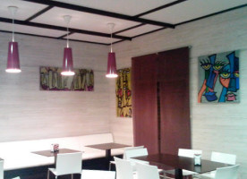 Cafe Avenida inside