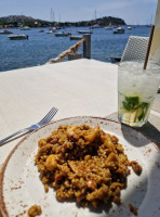 Perseverantia Cafe Beach Club food