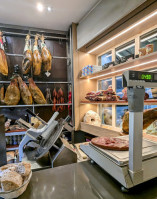 Alameda Jamoneria food