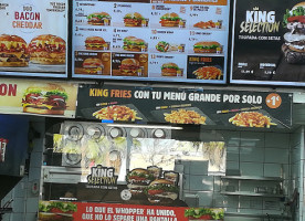 Burger King Calle Paris inside