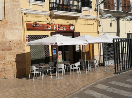 Taberna La Plaza outside