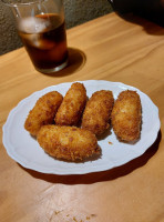 Divina Croqueta food