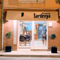 Pizzeria Sardenya Forn De Llenya outside