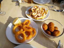 Catalano Taverna food