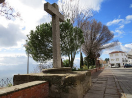 Taberna Cruz Baqueta outside