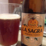 De Cervezas Y Quesos food