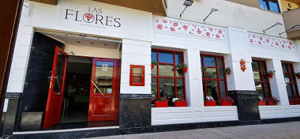 Las Flores, Restobar Cordobes outside