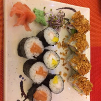 Sushi Koi food