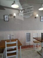 Cafeteria La Plata Burgos food