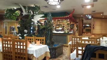 Chino Oriental inside