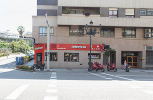 Telepizza Garcia Barbon inside