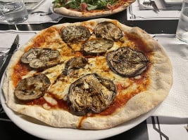 Pizzeria Civitavecchia food