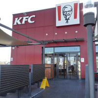 Kfc Luz Shopping outside