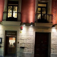 Casa Urola inside
