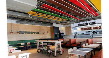 Burger King Espacio Mediterraneo inside