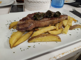 La Cachoperia De Valdemoro food