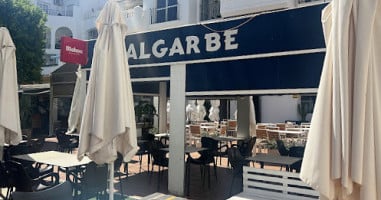 Cafe Algarbe inside