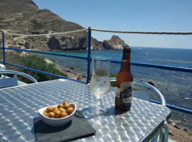 Refugio De Cala Higuera food