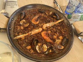 Xiringuito Les Barques food