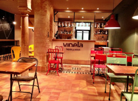 Vinela inside