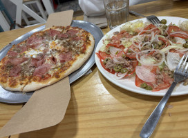 Punto Pizza Cudillero food