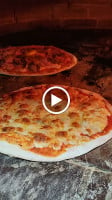 Pachani Pizzeria food