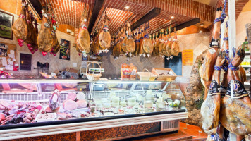 La Bodega Del Jamon Avda. Europa, 17 food