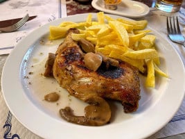 Lavaix food