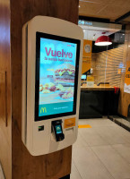 Mcdonald's Esparteros inside