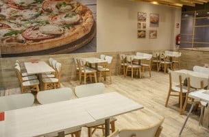 Telepizza Calle El Escorial food