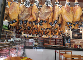 Jamoneria El Pinar food