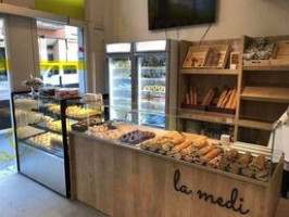 La Medi Food inside