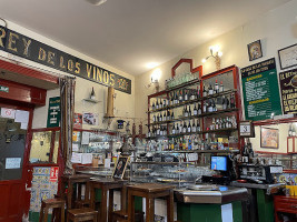 La Casa De Las Torrijas, As De Los Vinos food