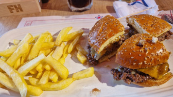 Foster's Hollywood Mataro Parc food