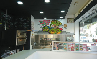 Pizza Mia Take Away inside