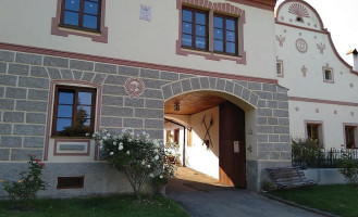 Obcerstveni Pekna Dira Exterior