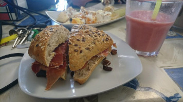 Zumeria Macedonia Fruit Cafe Nourriture