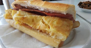 Horta Nord food