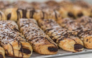 Croissanteria Estefanía food