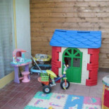 Freddy Julies English Exterior