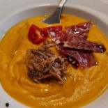 Recuerdos Tapas Bodega food