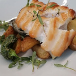 A L'alba Gastrobar food