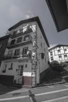 Arruti outside