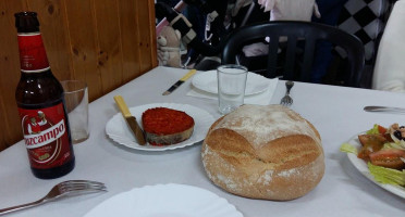 Cahete food