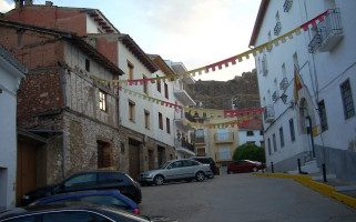 CafÉ El RincÓn De CaÑete. outside