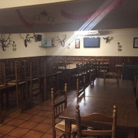 El Mesón inside