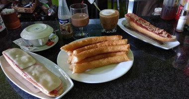 Churrería Plaza Porticada food